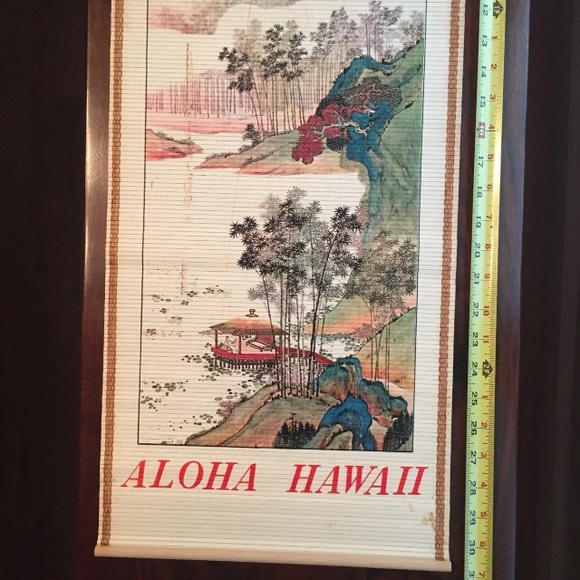 Hawaiian Wooden Scroll - Picture 5 of 8
